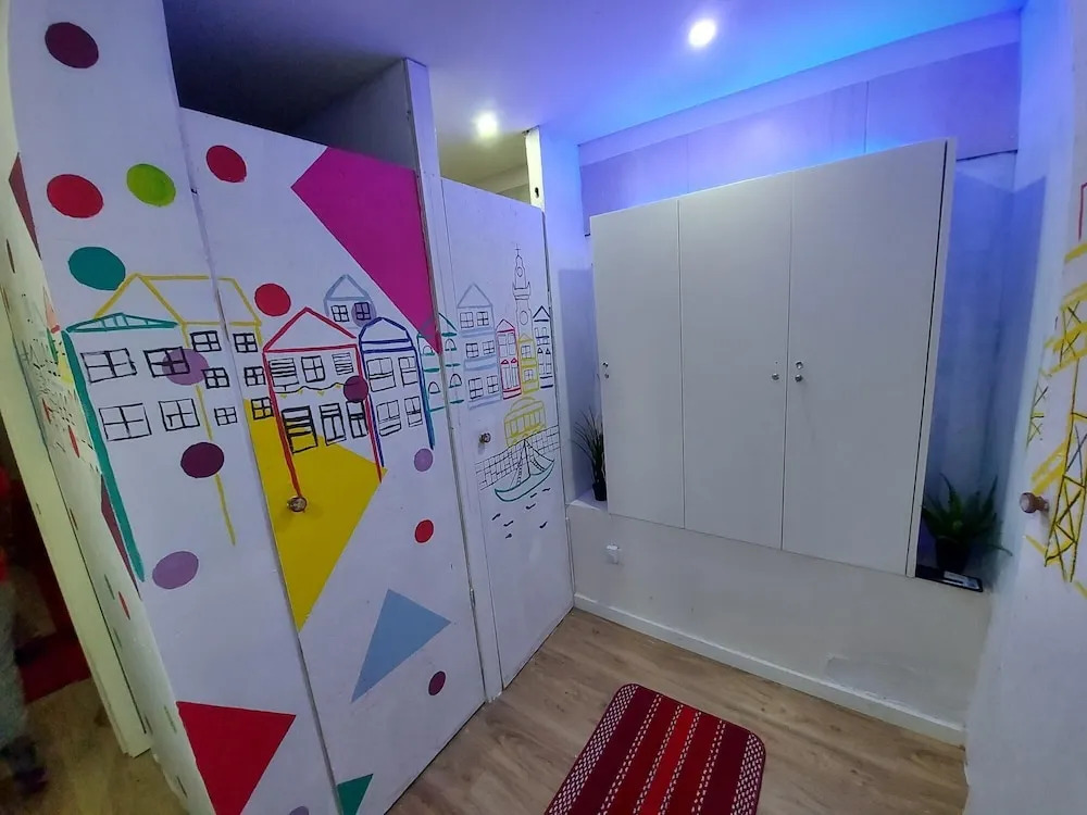 Evolue Hotel