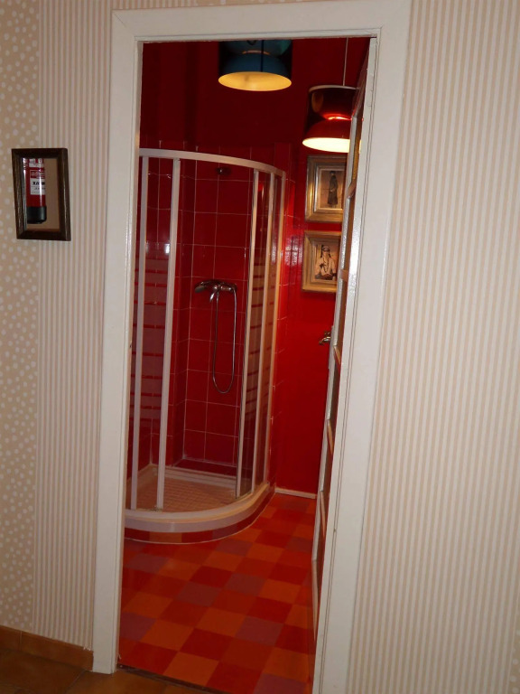 Russafa Youth Hostel