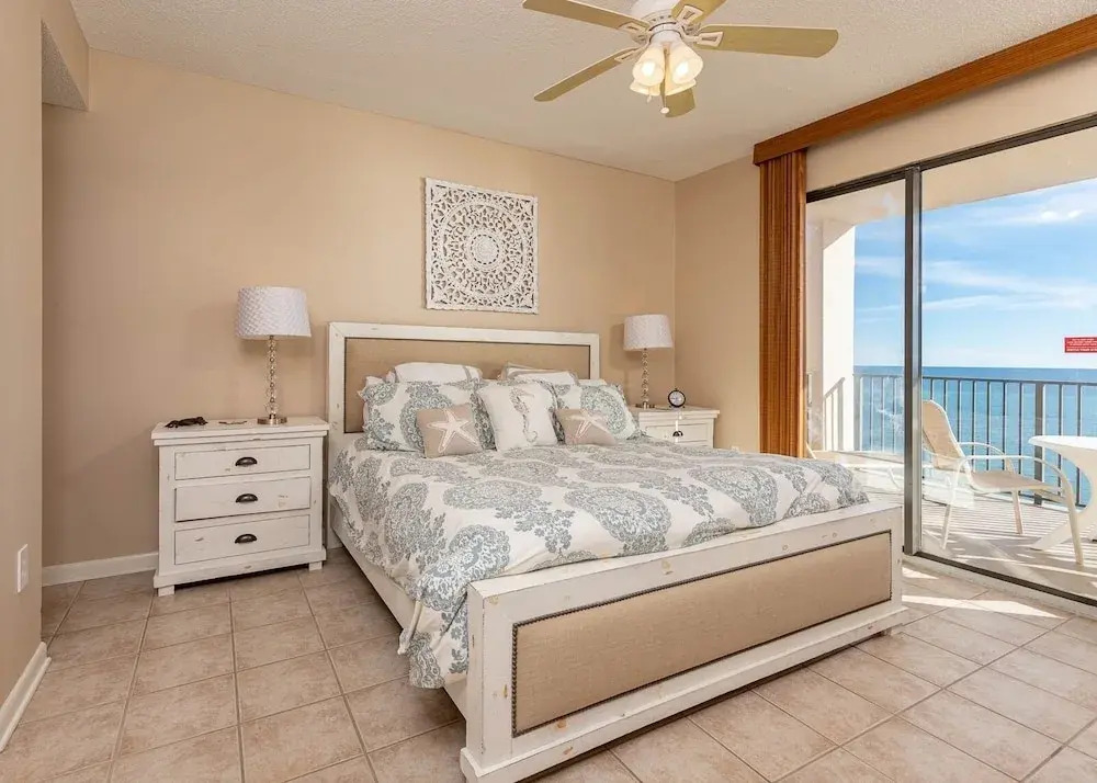 Phoenix East 1108 condo