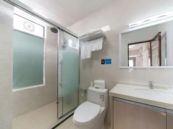 Yuanyu SOHO Apartment (Qingyuan Shunying Times Square)