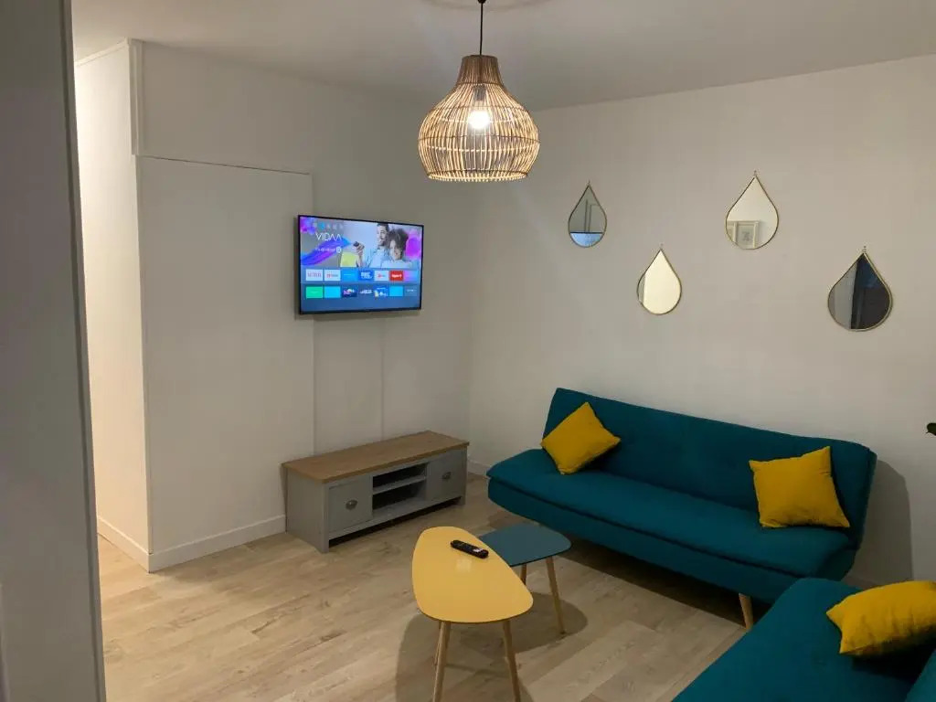 L EFFET MER 70M2 avec 2 chambres doubles, avec parking GRATUIT Netflix, Disney plus, Amazon prime