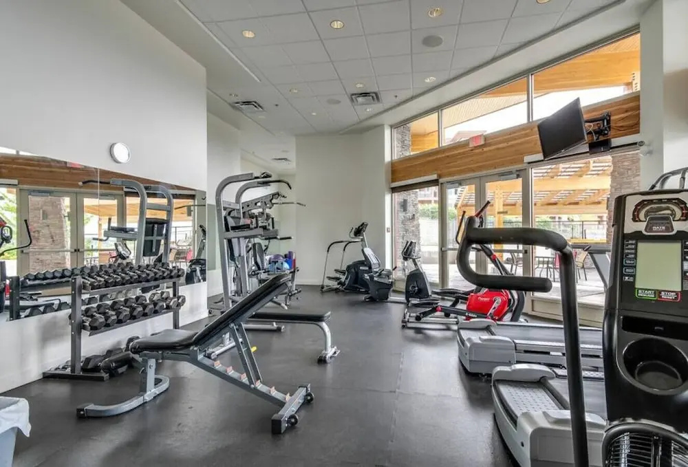 Bright 1 Bdrm at Amenity Rich Resort 102