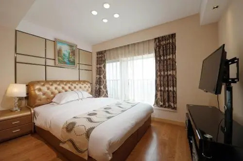 Yishang Apartment Baoli Zhonghui