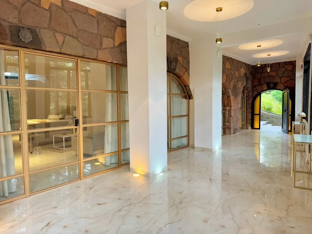 Mansionality Loftd