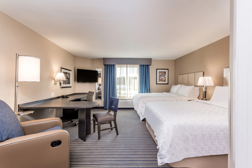 Candlewood Suites Eau Claire I-94 by IHG