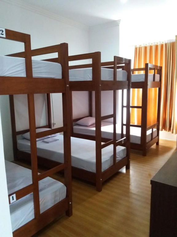 Bookit Backpacker Hostel