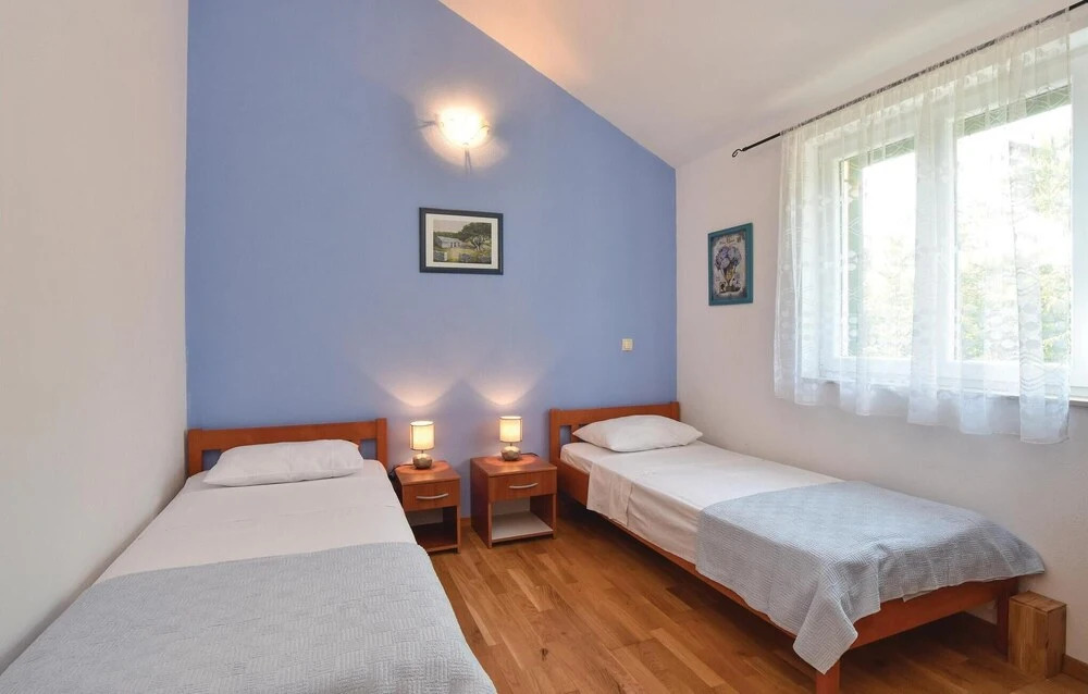 Nice Home in Gornje Selo With 3 Bedrooms, Wifi and Outdoor Swimming Pool