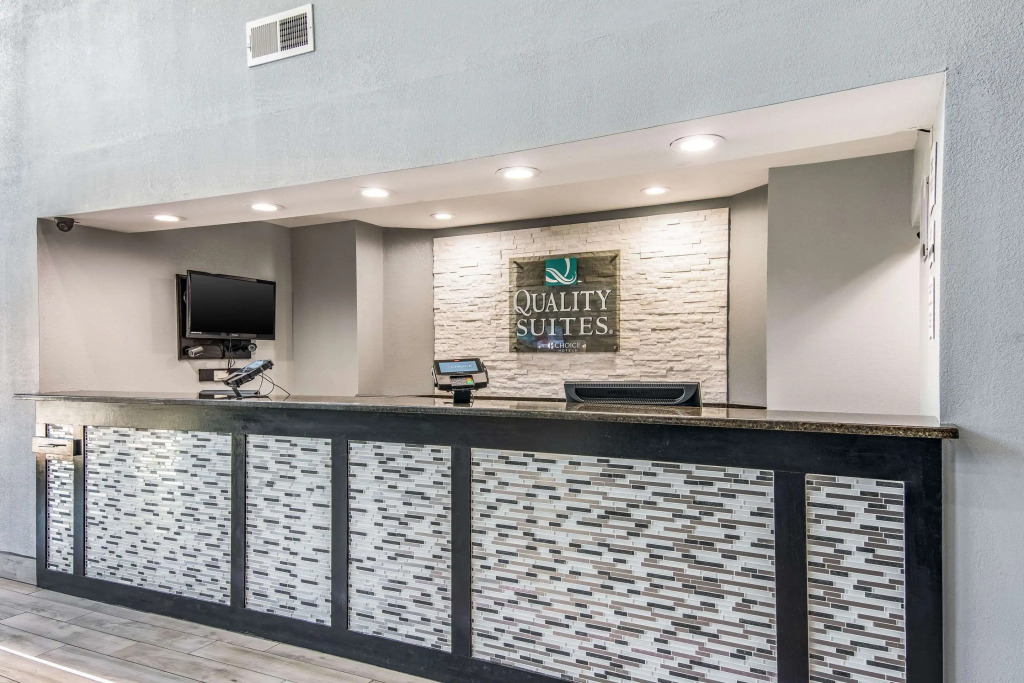 Quality Suites Maumelle - Little Rock Northwest