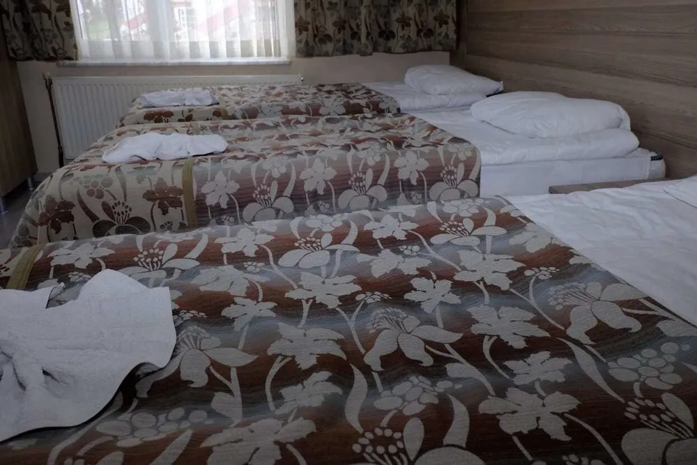 Sarimese Hotel