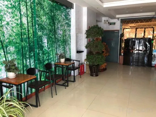 Chaoyang Central Asia Business Hotel