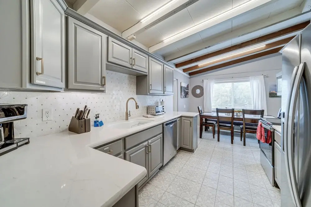 Pet-friendly Sedona Home: Hot Tub, Walk to Trails!