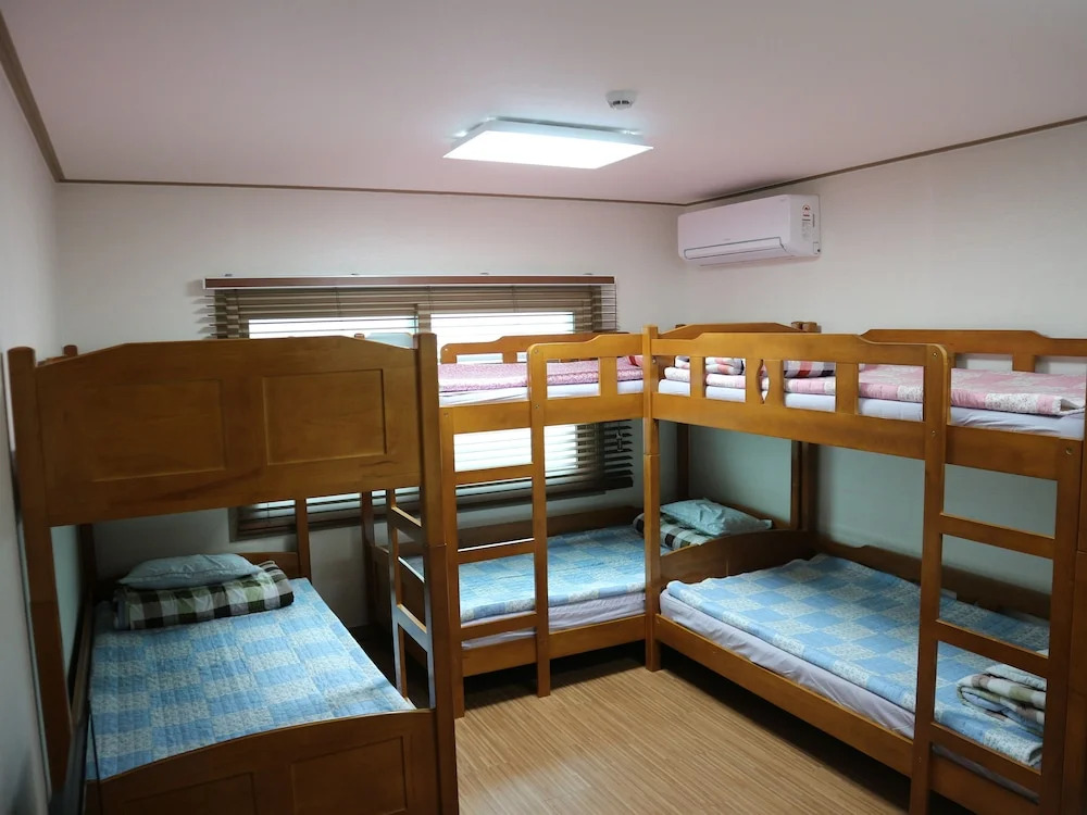 Blue Island Guesthouse