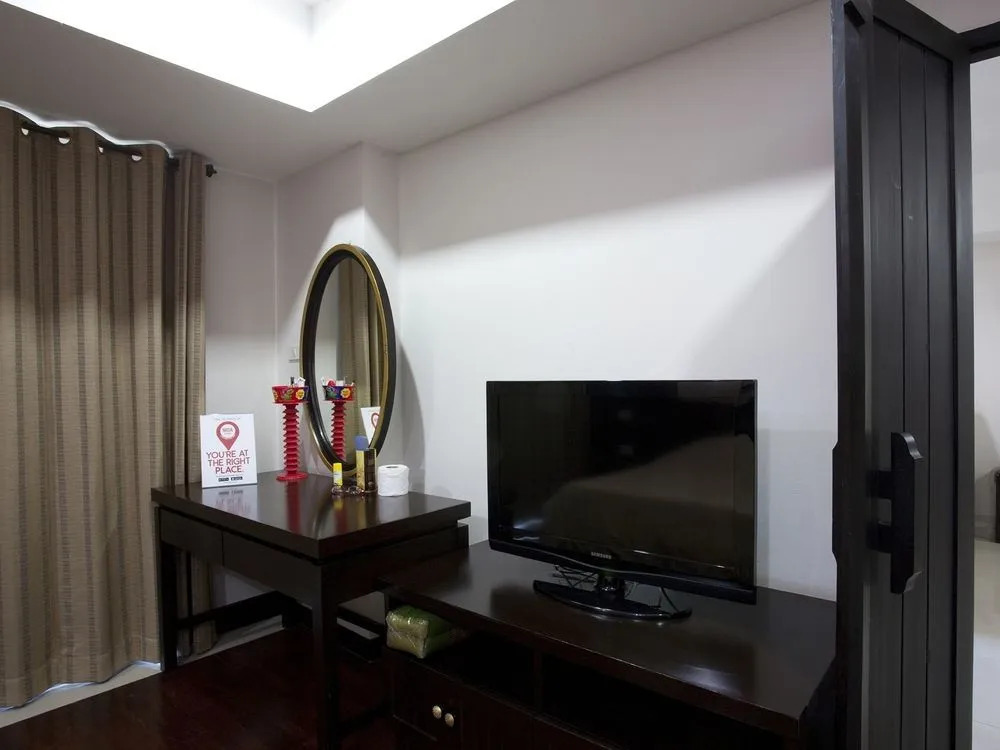 Nida Rooms Triple 2 Wattana Sky Train
