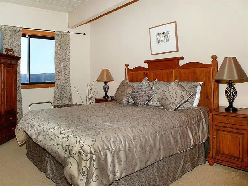 Storm Meadows Club B Condominiums - 420