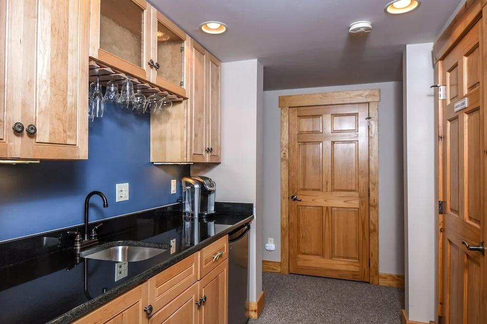 Wispering Heights 4 Bedroom House