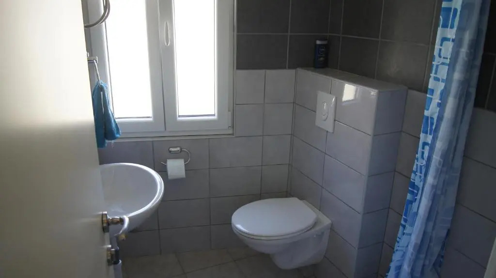 Micro Rooms