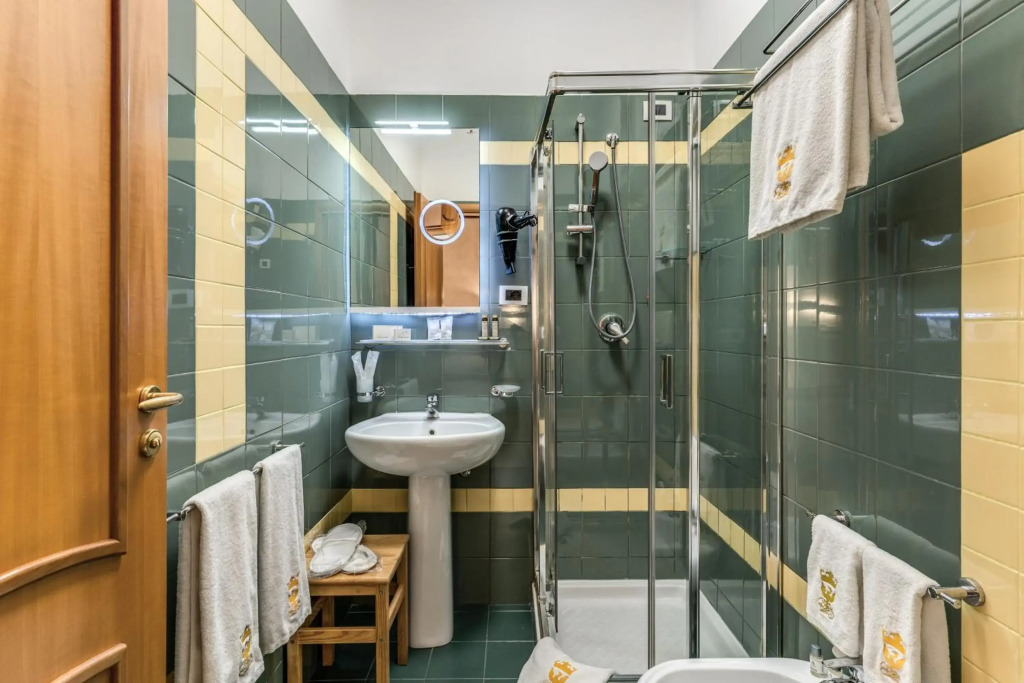 Artemisia Palace Hotel