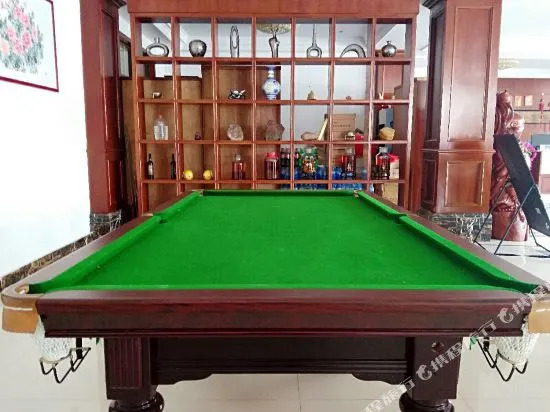 Liuxi River Holiday Hotel Linan(杭州柳溪江假日酒店)