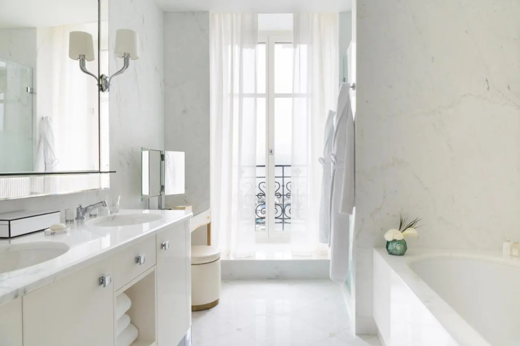 The Woodward - Auberge Collection