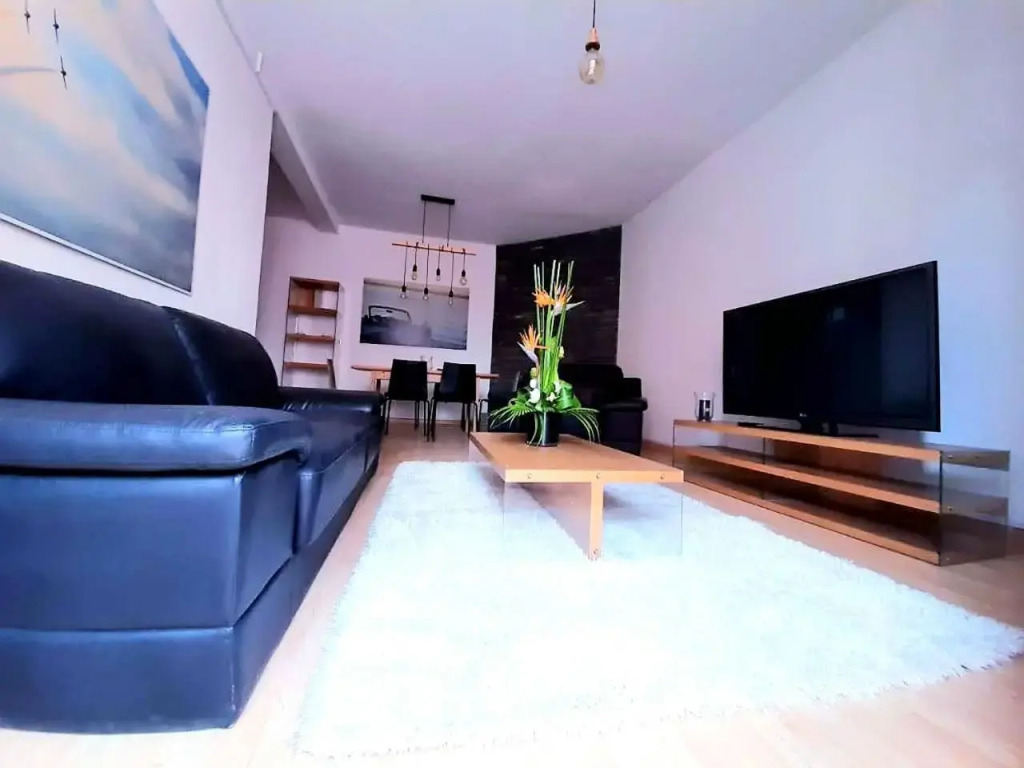 Cosy and Charming Home 2