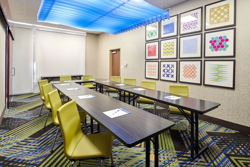 Holiday Inn Express & Suites El Paso East-Loop 375 by IHG