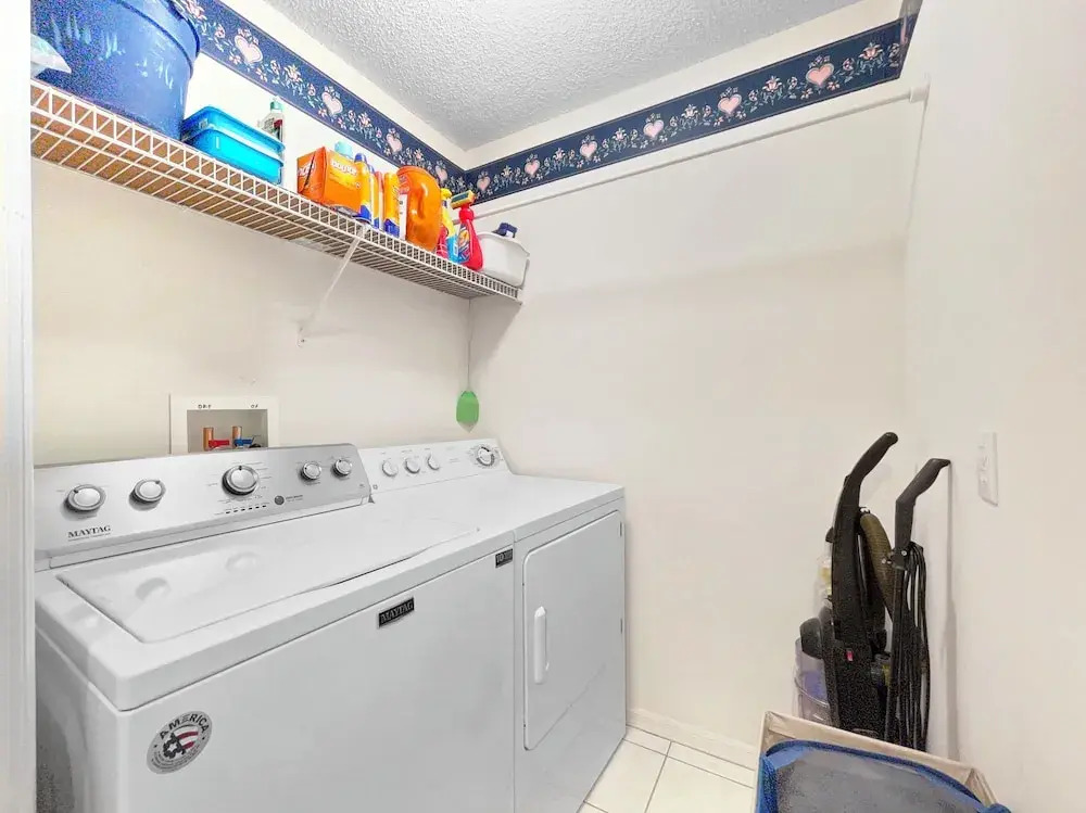 Stoneybrook Condo #926