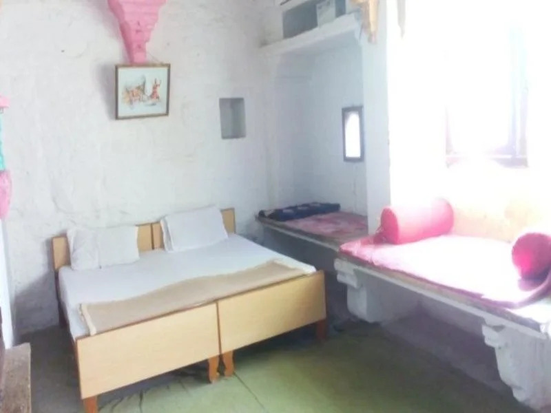 Shiva Guest House