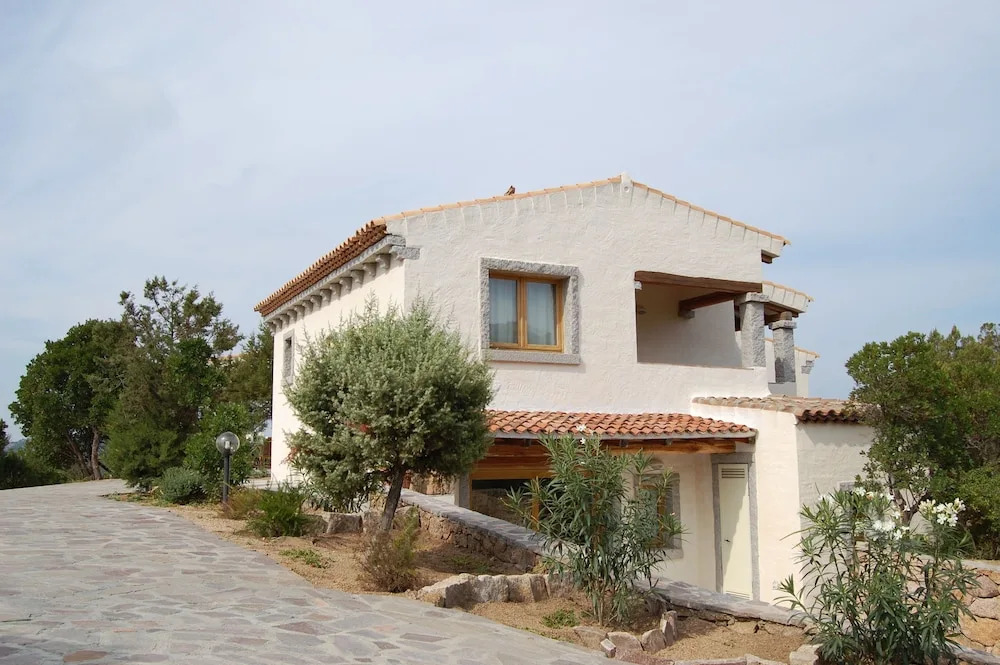 Villa Monti di Mola