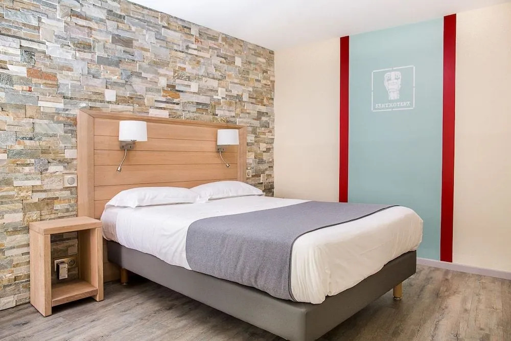 Logis Hotel Erreguina