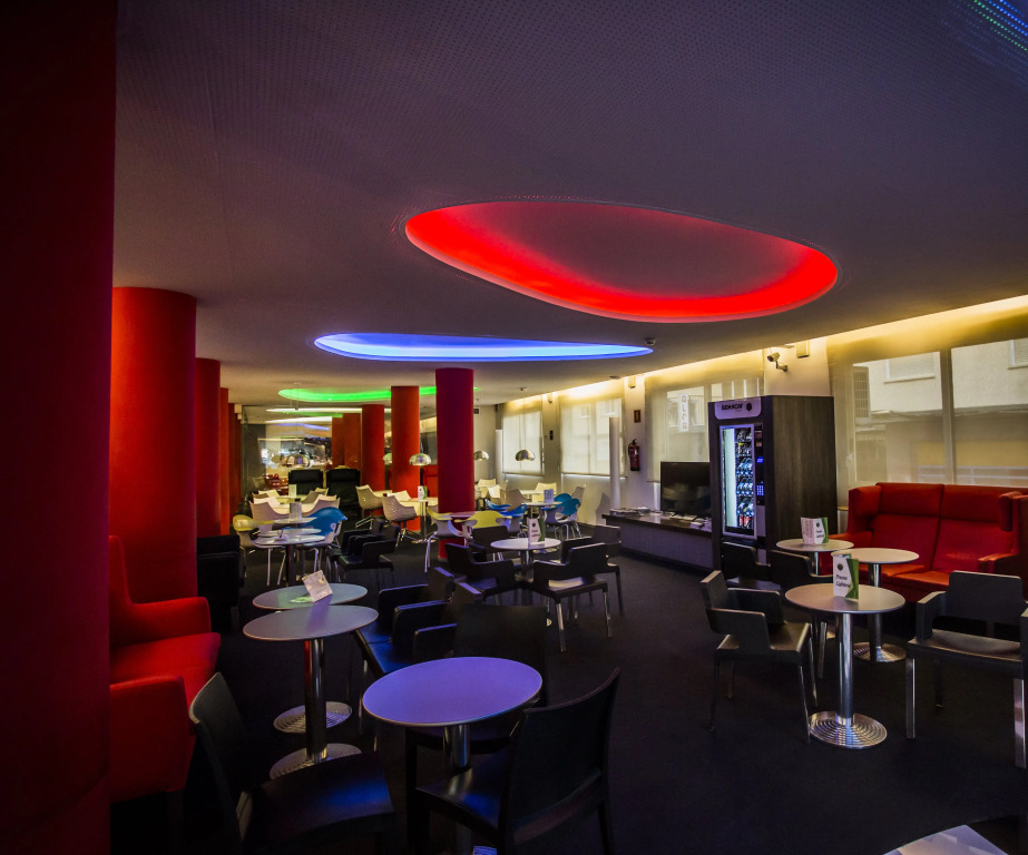Hotel Oasis Plaza