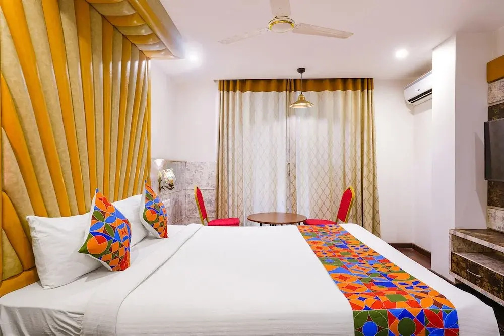 Fabhotel Wr Grand