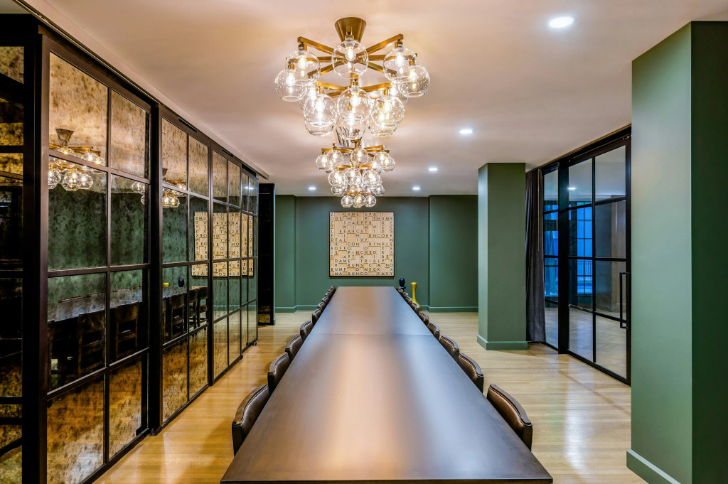 Hotel Fort Des Moines, Curio Collection By Hilton