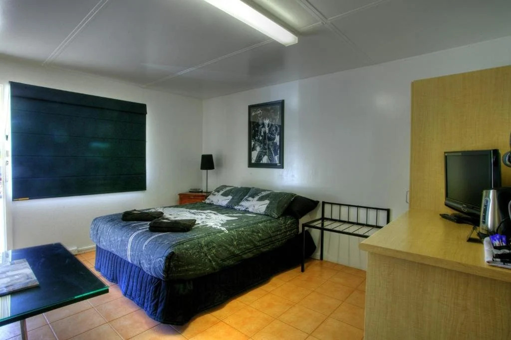 Halls Creek Motel