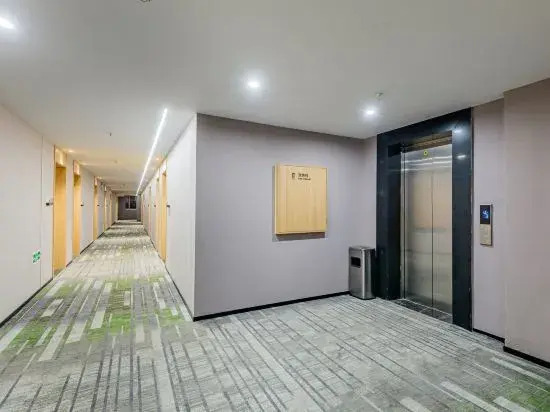 GreenTree Inn Select Hotel (Tongxiang, Jiaxing)