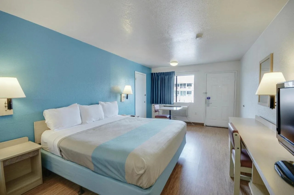 Motel 6-Webster, TX - Houston - Nasa Lake
