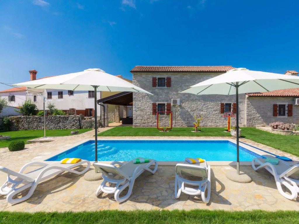 Holiday Home Bozac by Interhome