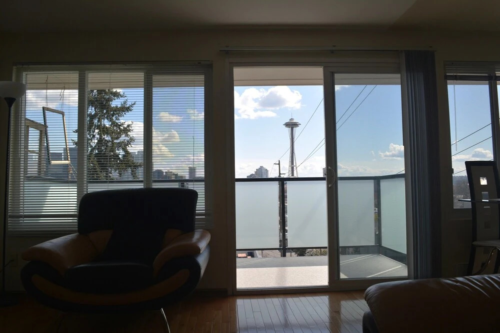Sunny Westlake Suites by Metro