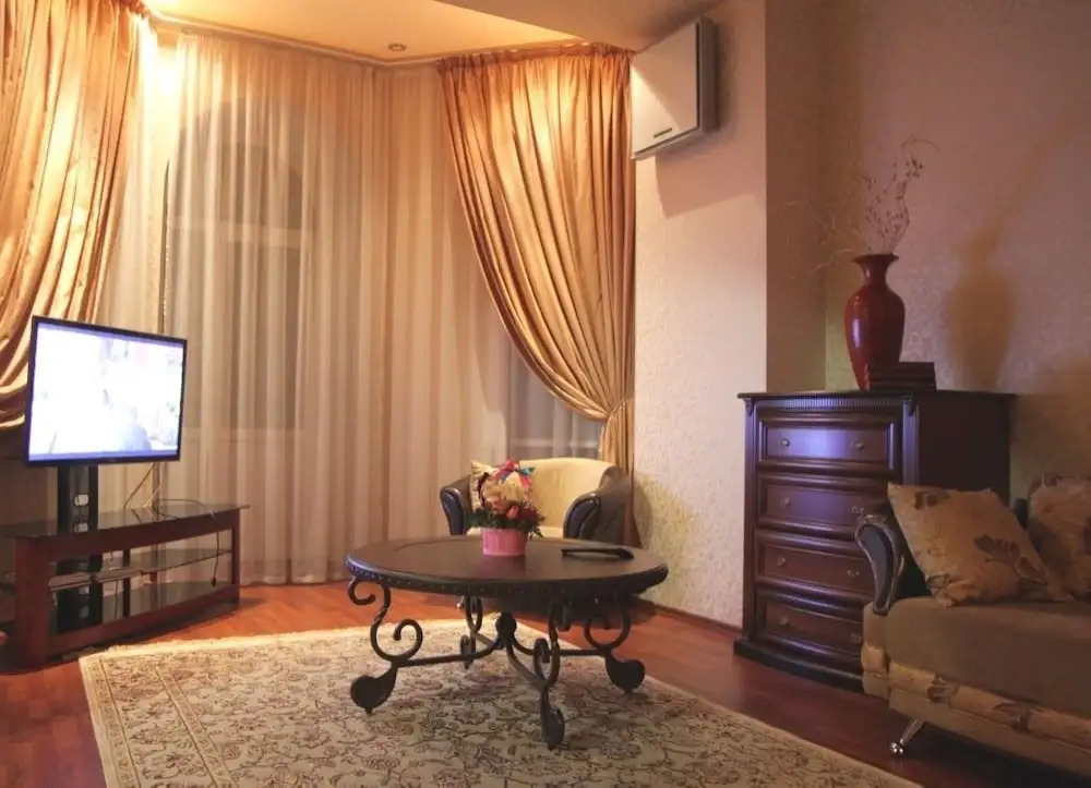 Central Apartment on Aleutskaya 19