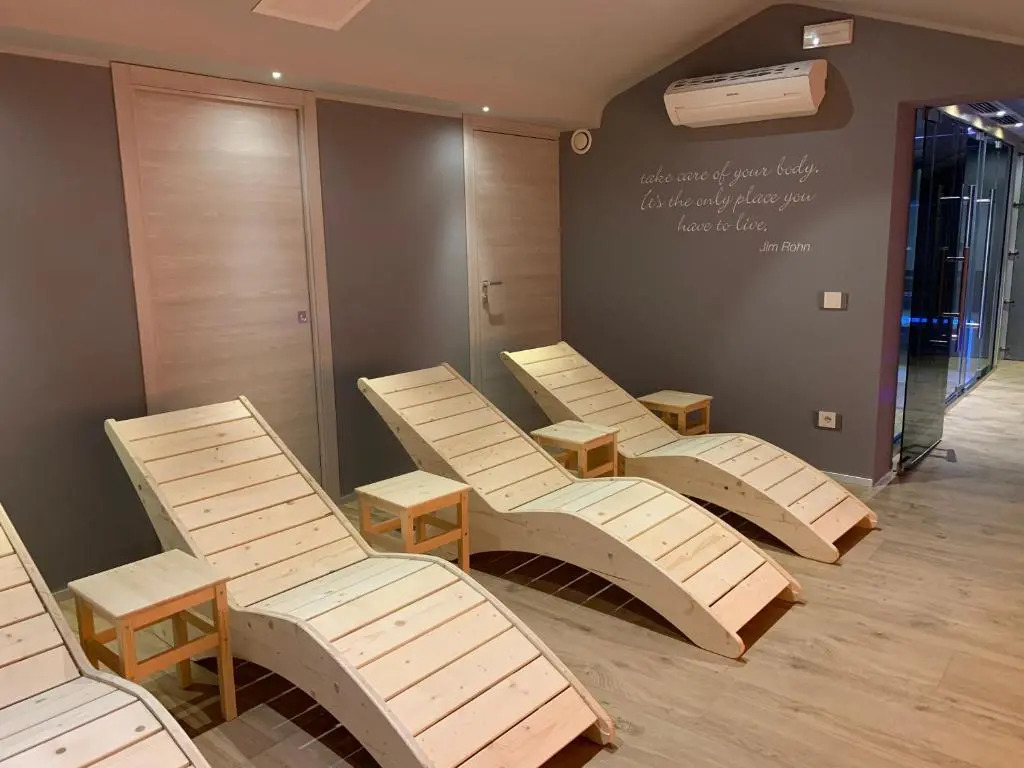 M14 Hotel & Spa