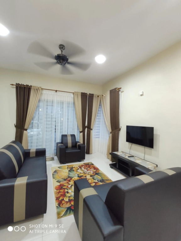 MUSLlM ONLY Hospital Sultanah Bahiyah Iris Homestay