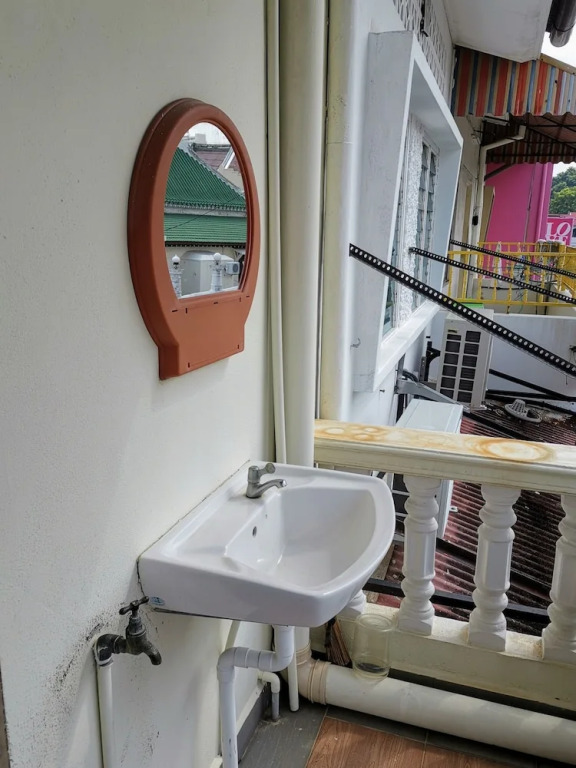 Lekiu House