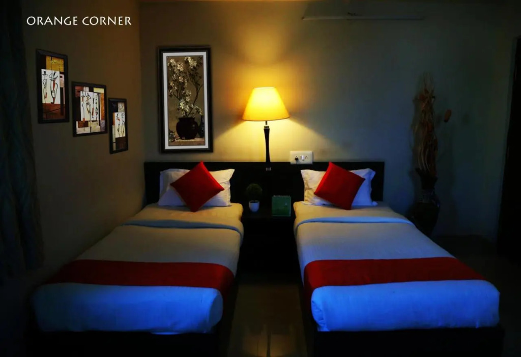 Hotel Bangalore Airport Inn, Near kempegowda Airport, Airport Pickup & Drop Available 24X7