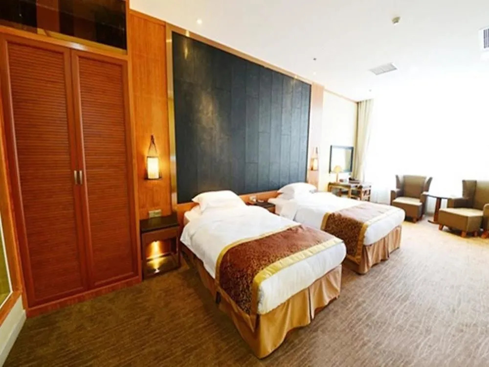 Nanjing Ziqinghu Hotspring Hotel