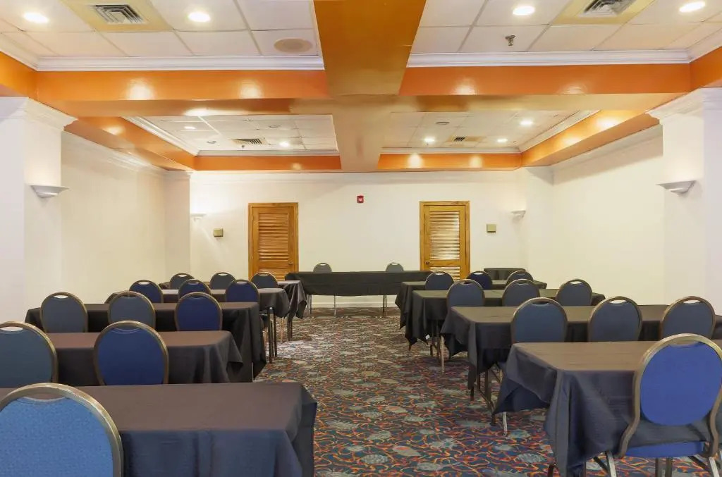 Motel 6-Cutler Bay, FL