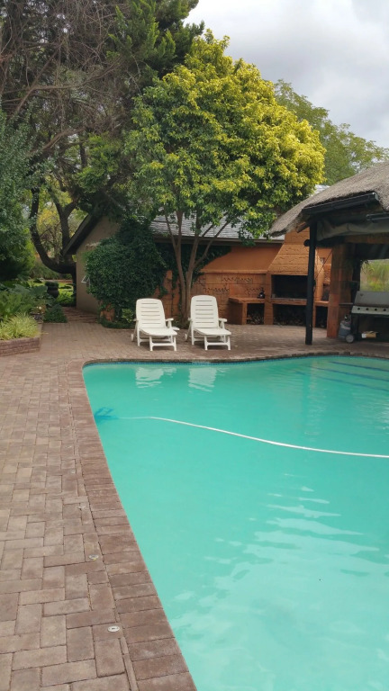 Bayswater Lodge