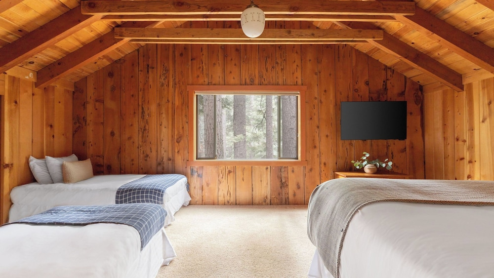 Sunnyside by Avantstay Charming Lake Tahoe Chalet on Tahoes West Shore