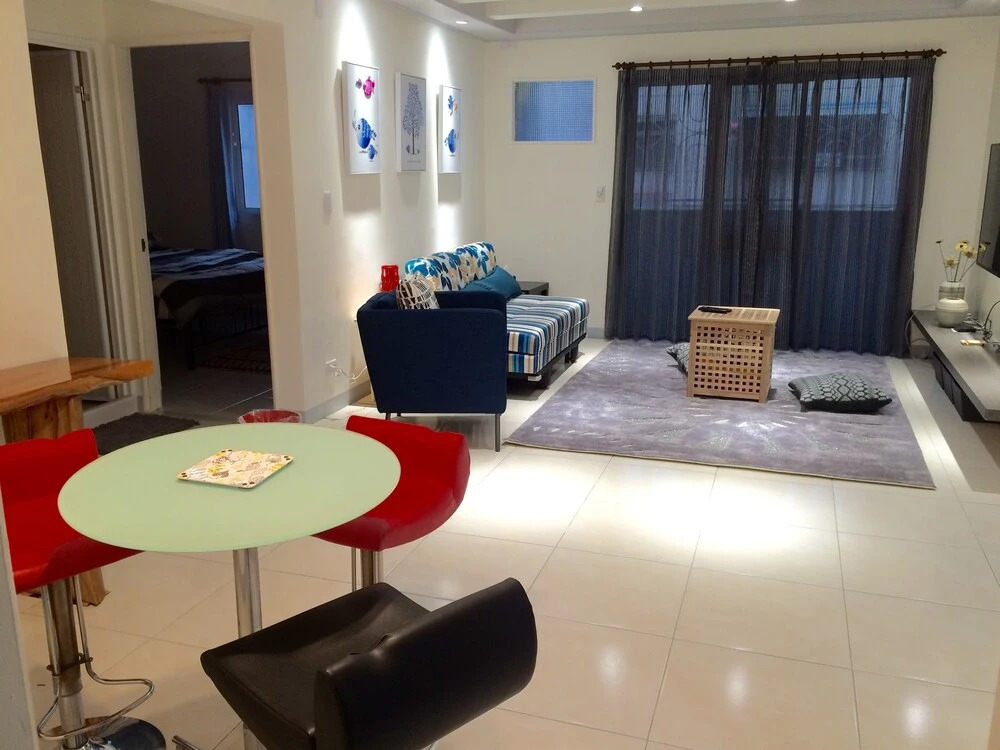Tainan Zonghua Road Guest House