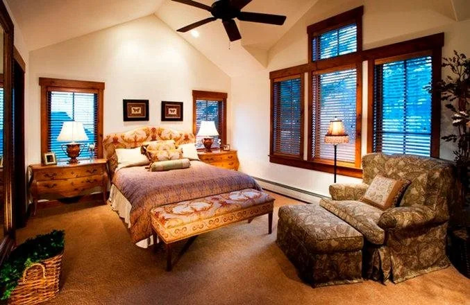Snow Cloud Lodge