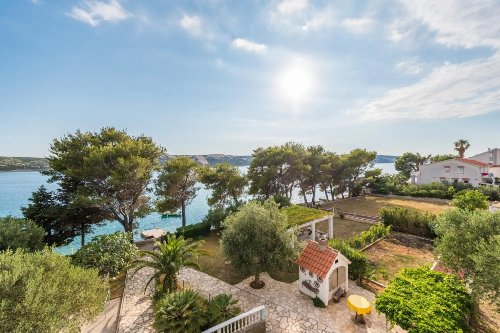 Jadra - 28 m from beach - A3(2+3)