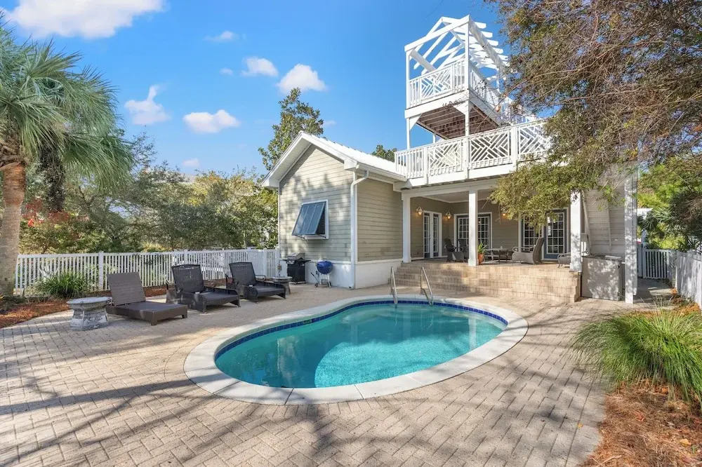 Sugar Sand Retreat 3-bed, 2-bath Beach Getaway With Private Pool, Sleeps 8!